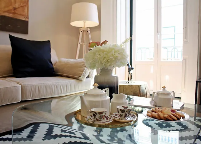 Sm2 Romantic Home By The Gardens Pr Real & Bairro Alto