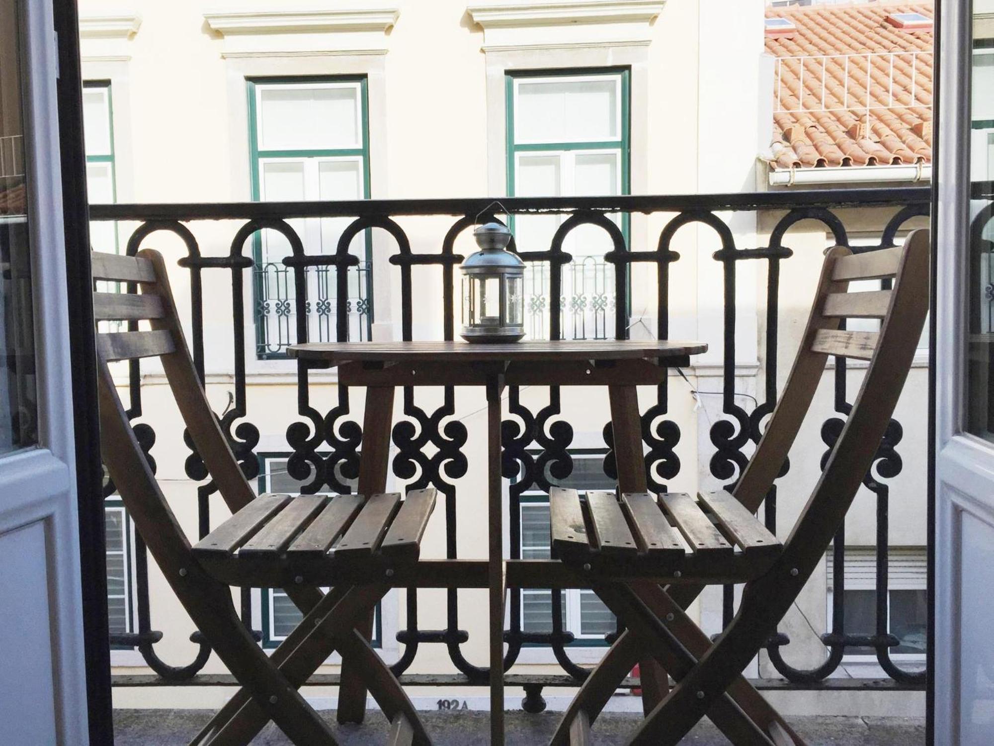 Sm2 Romantic By The Gardens Pr Real & Bairro Alto Lisboa