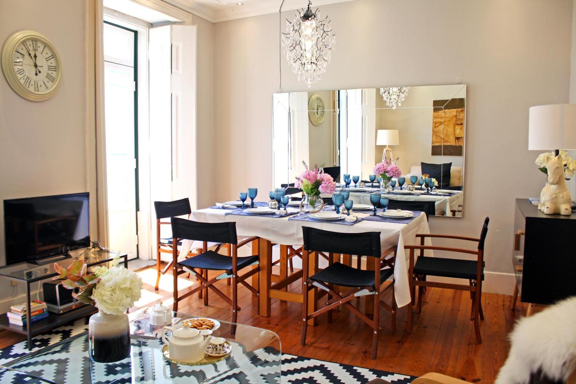 Apartamento Sm2 Romantic By The Gardens Pr Real & Bairro Alto *
